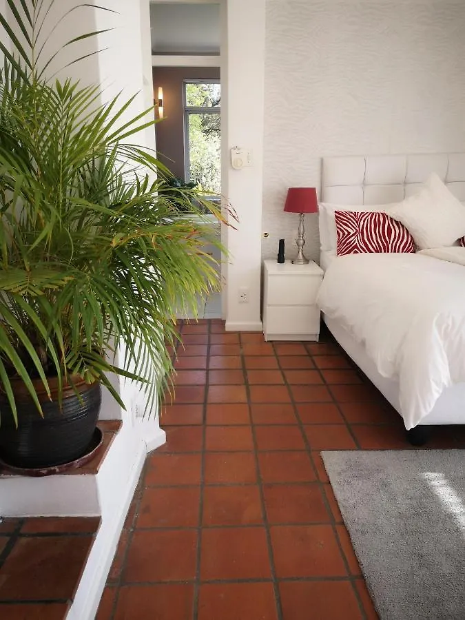 Diamond House Guesthouse Cape Town